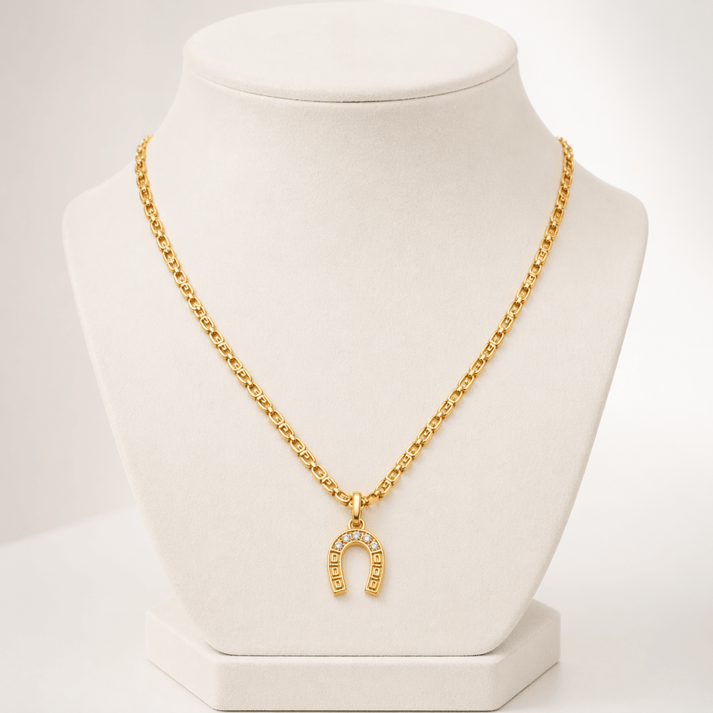 Cadena Clip + Dije Herradura — Oro Laminado 18K - ROKKA JOYERIA